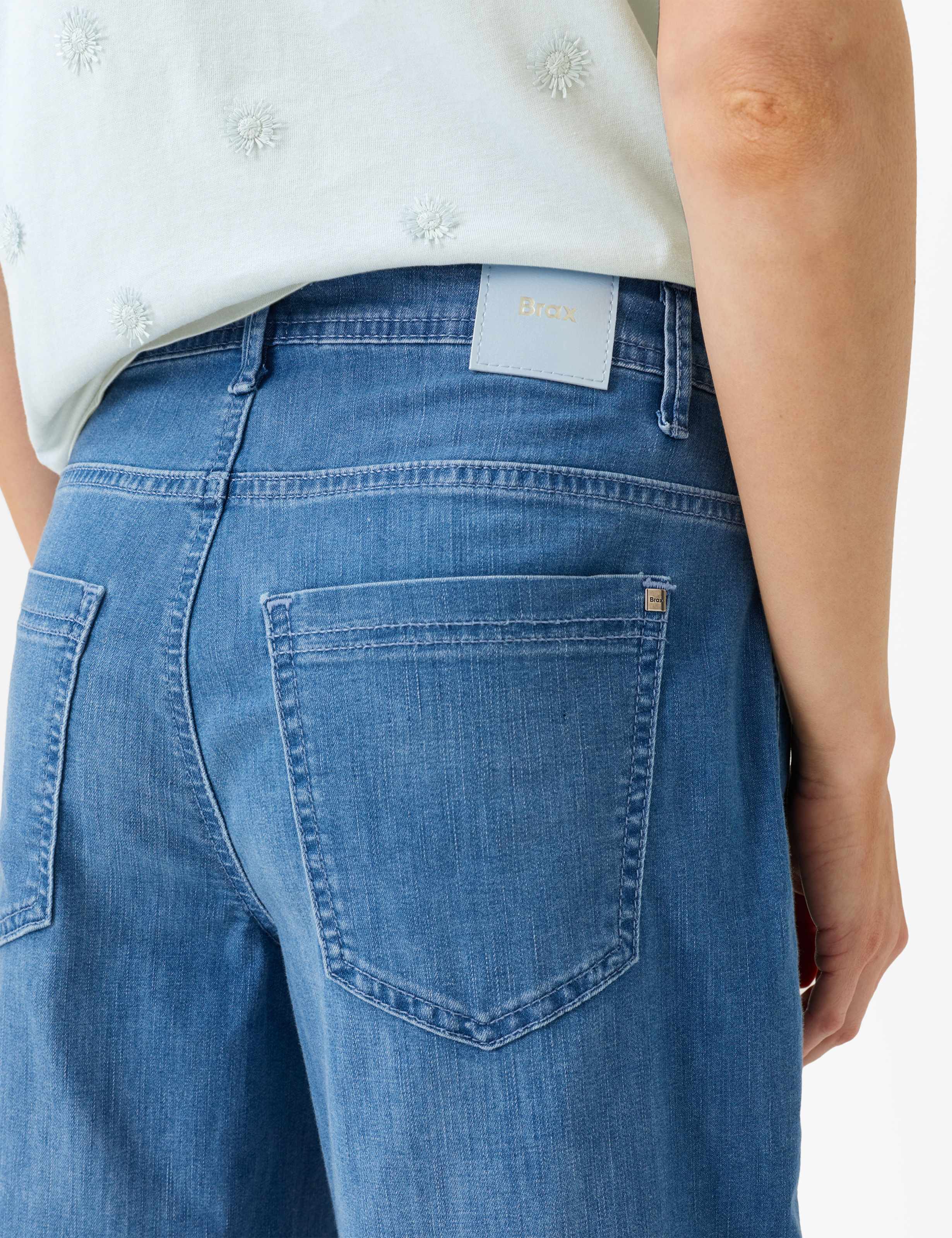 Brax Damen Jeans Used Light Medi