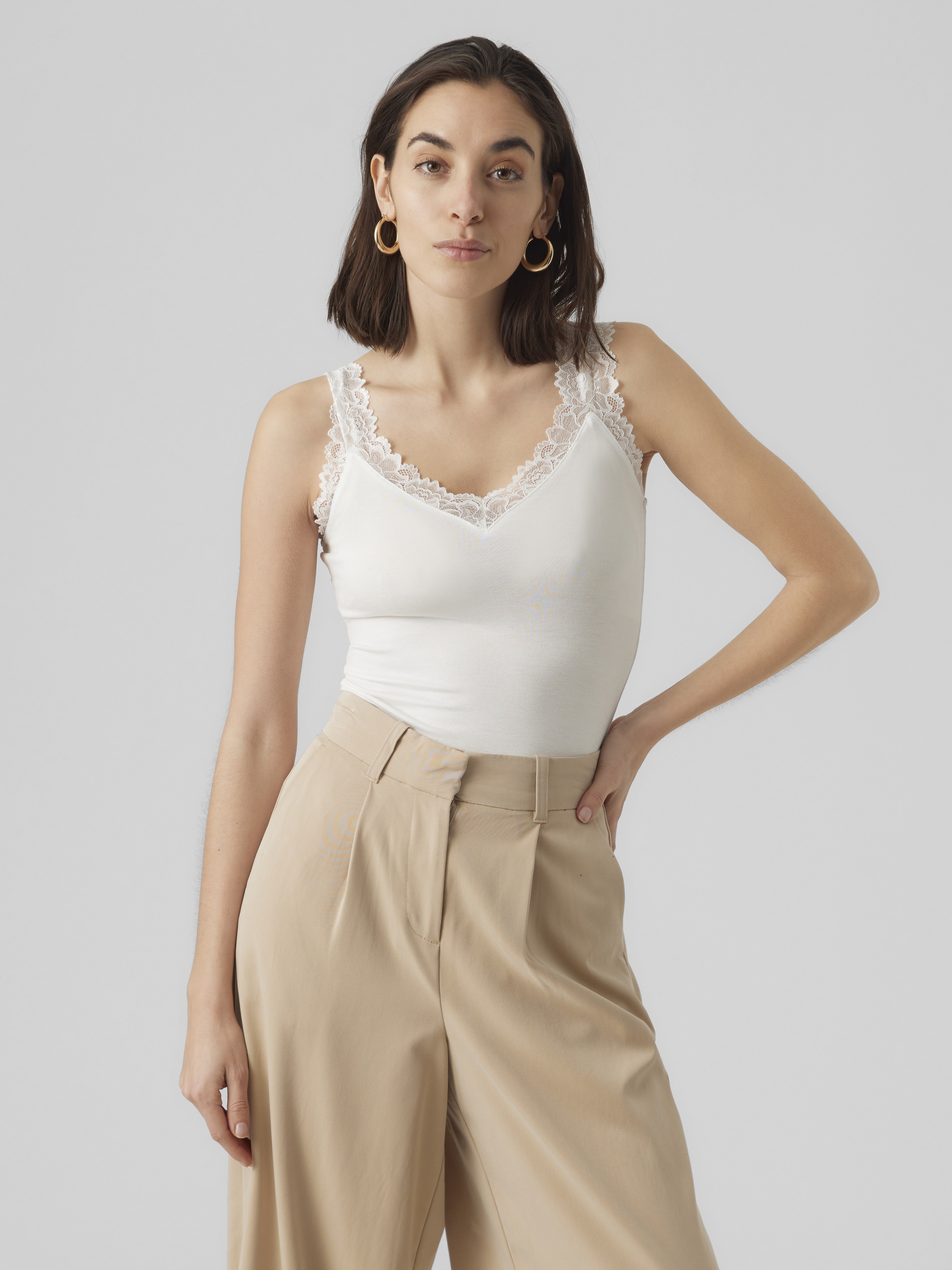Vero Moda Damen T-Shirts Snow White