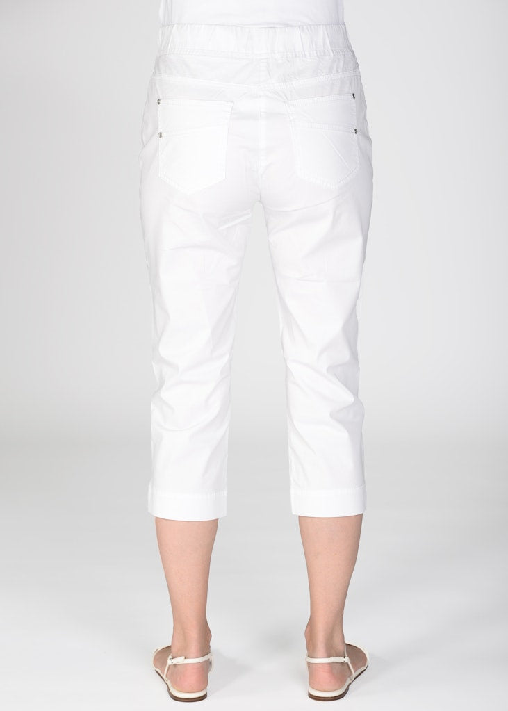 Clarina Damen Shorts Weiss