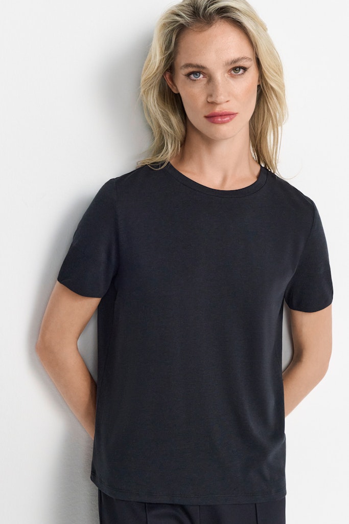 Rich & Royal Damen T-Shirts Black