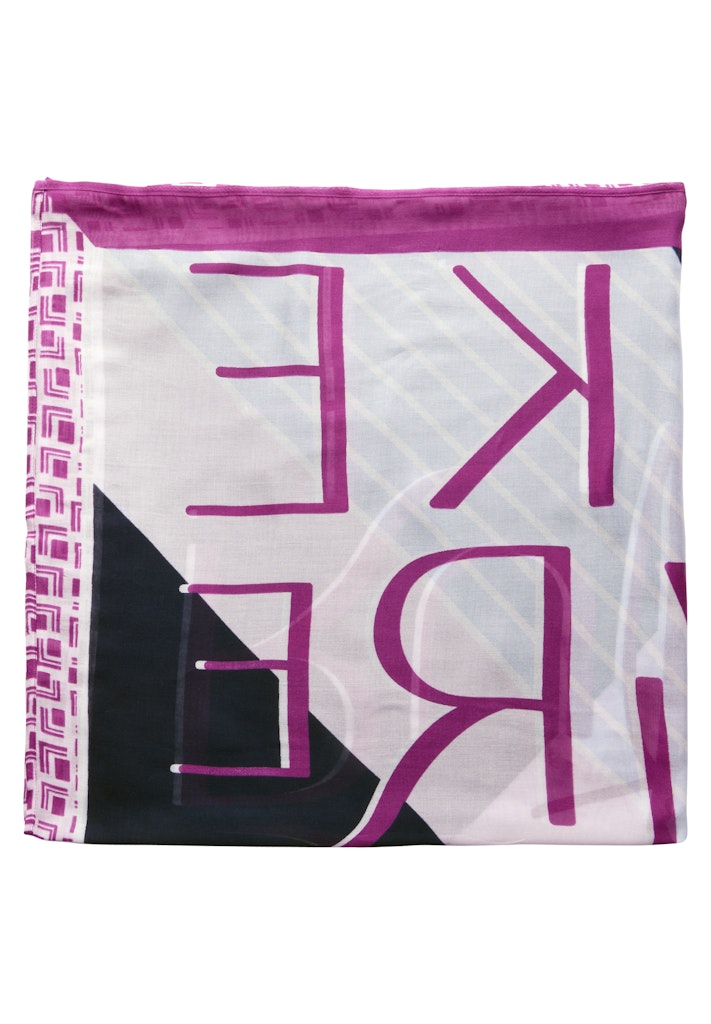 Cecil Tuch Anemone P