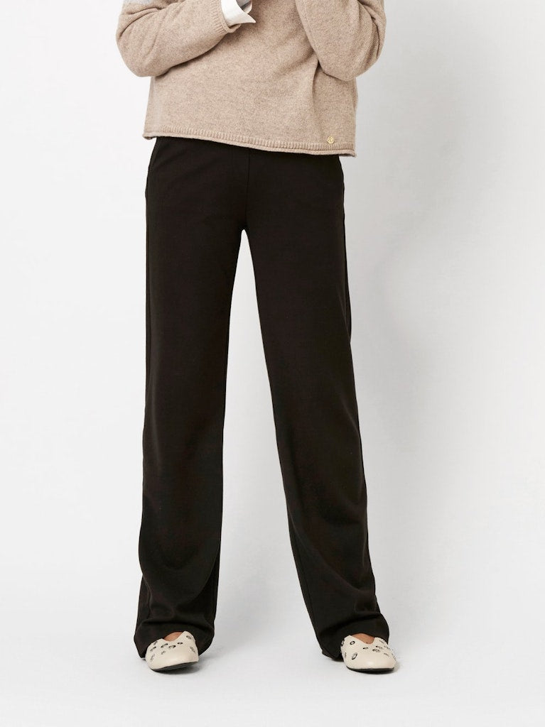 Toni Dress Damen Hosen Dark Brown