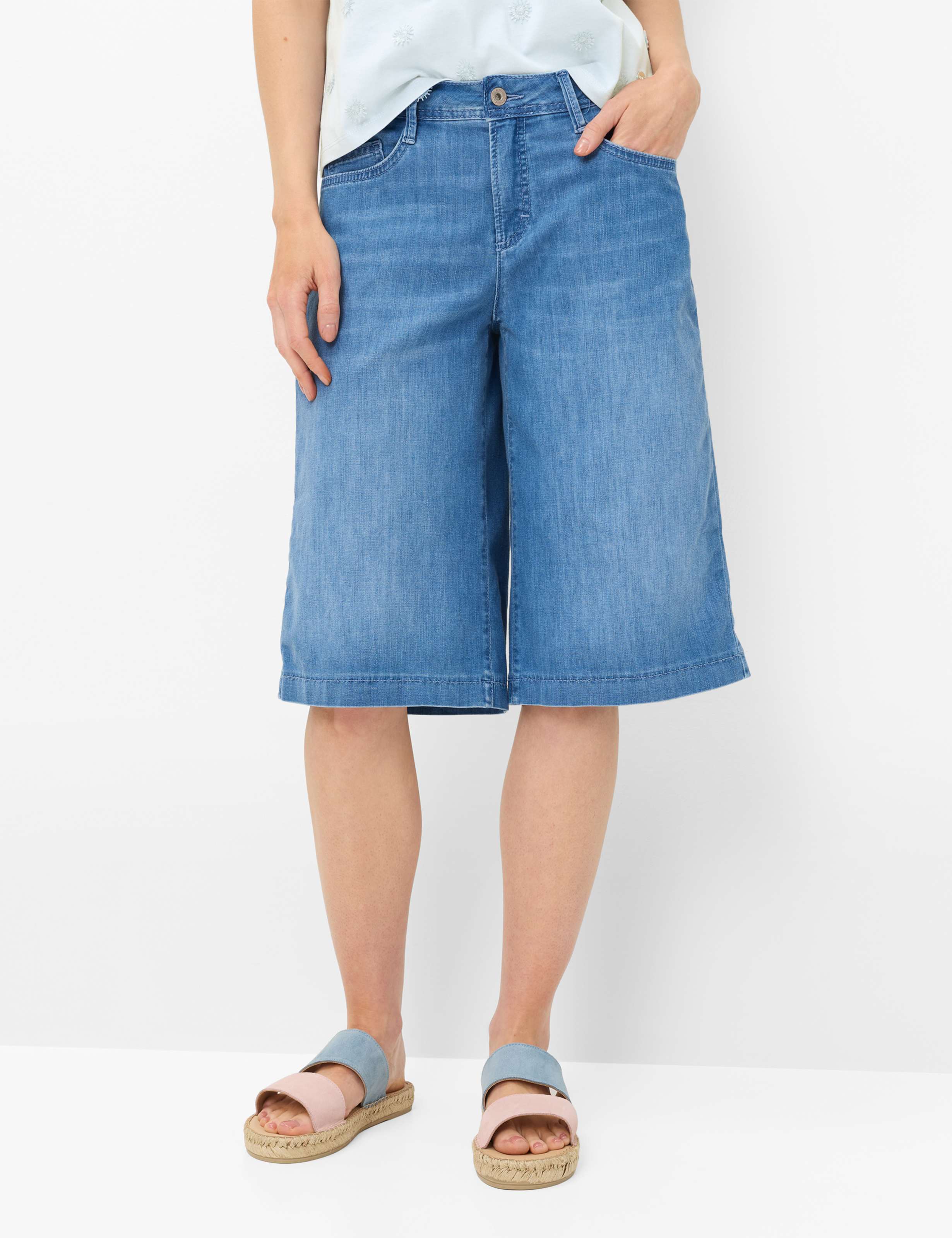 Brax Damen Jeans Used Light Medi