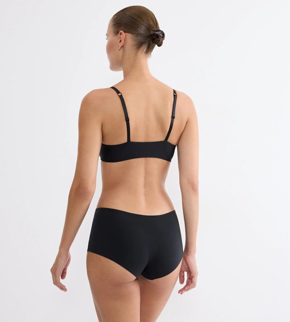 Triumph BH Black