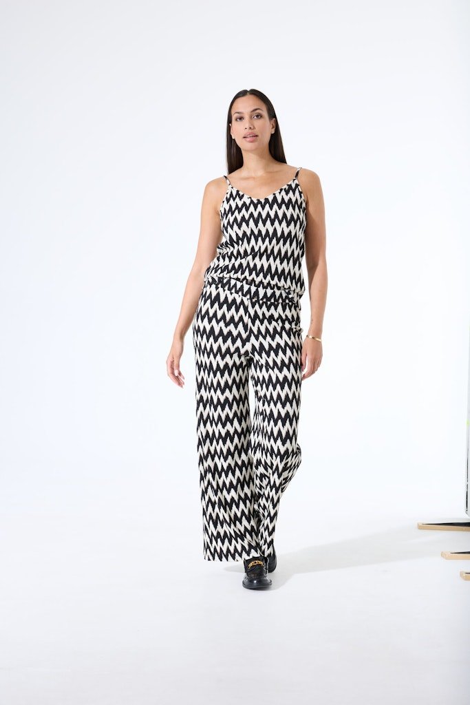 Garcia Damen Tops Black