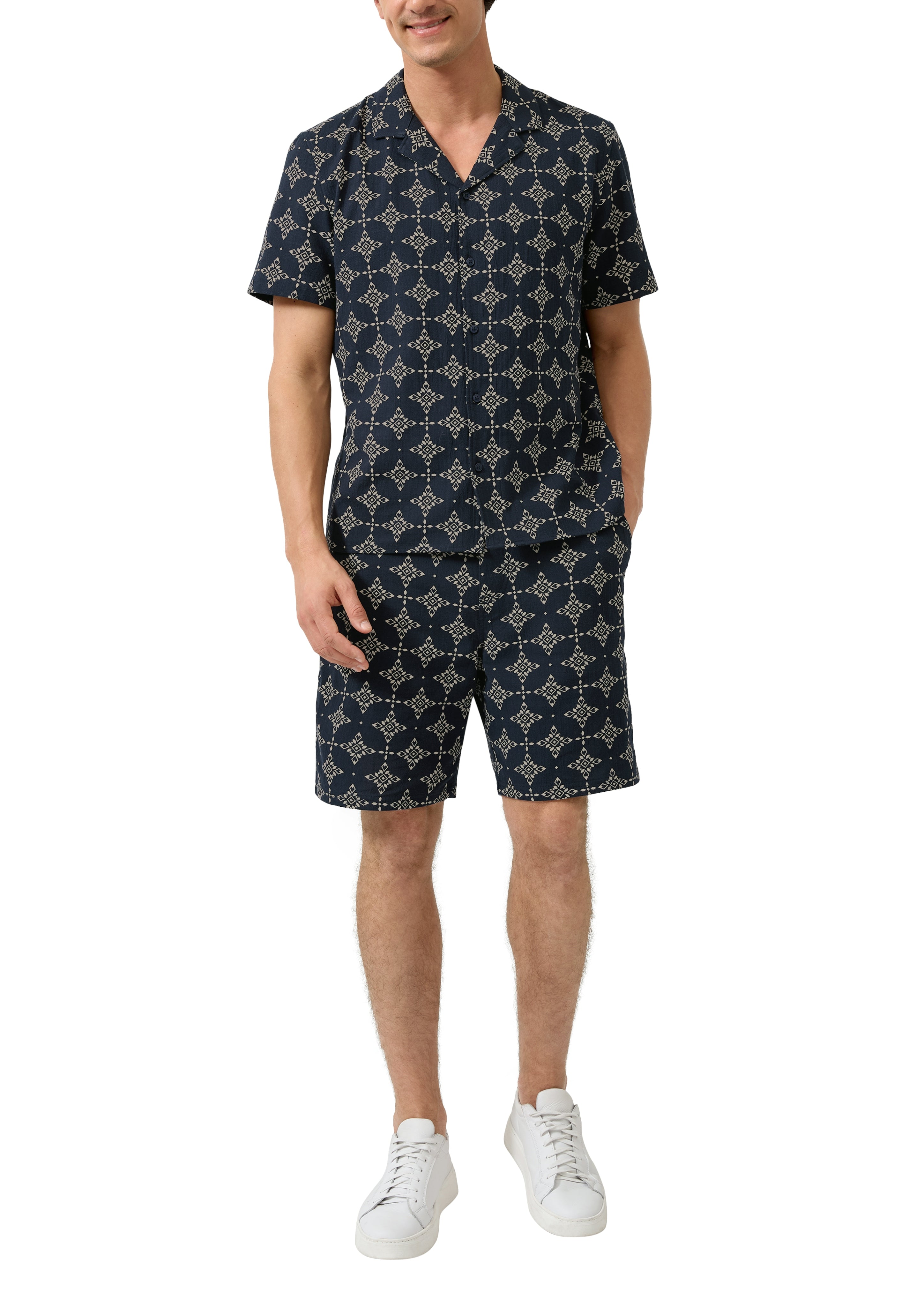 S. Oliver red Herren Shorts Blue