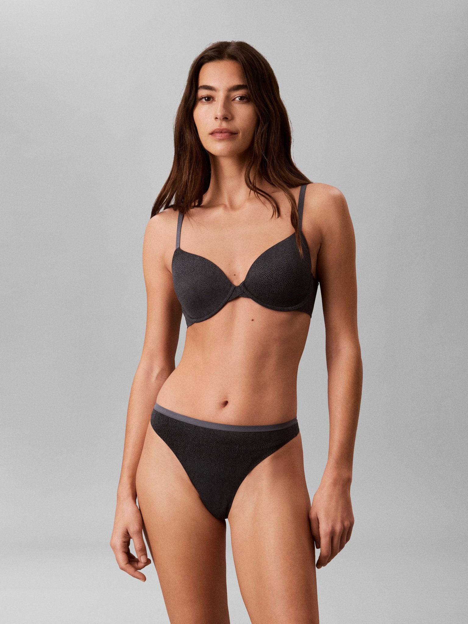Calvin Klein Slip N Grey