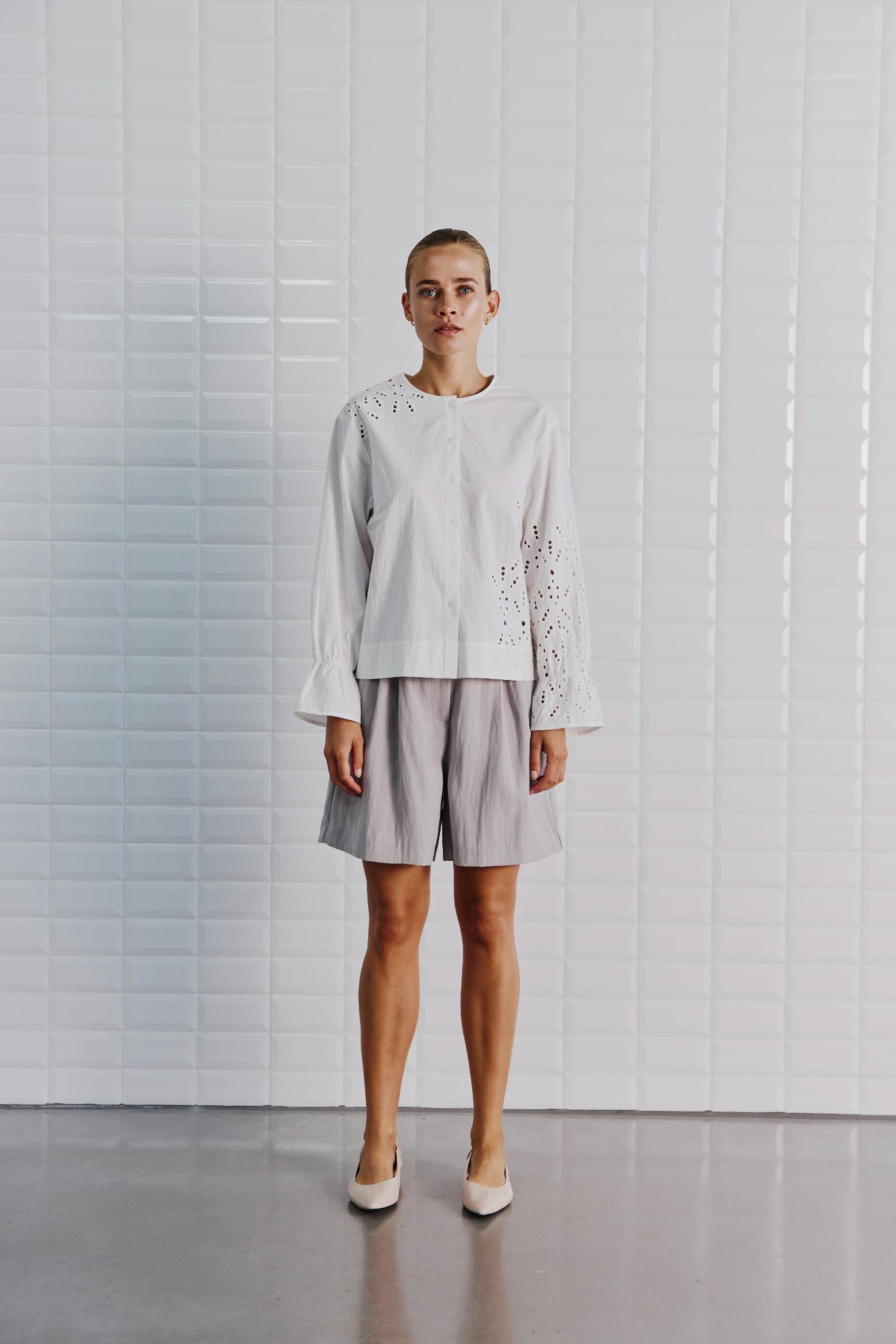 Withblack Damen Tops White
