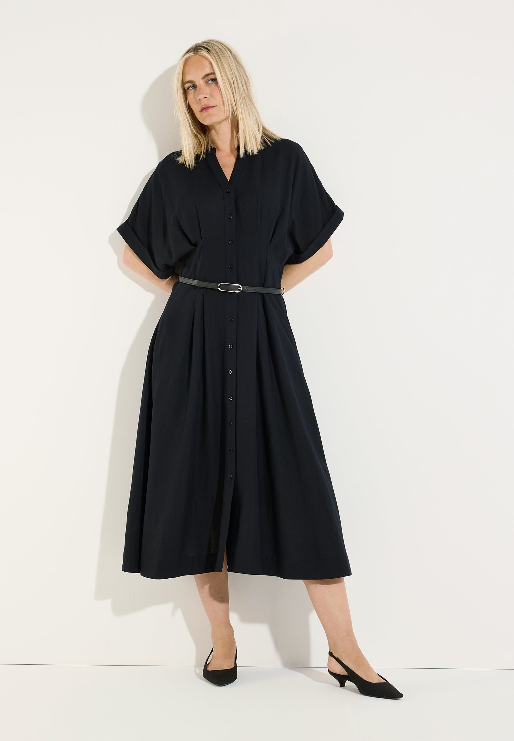 More & More Damen Kleider  Black