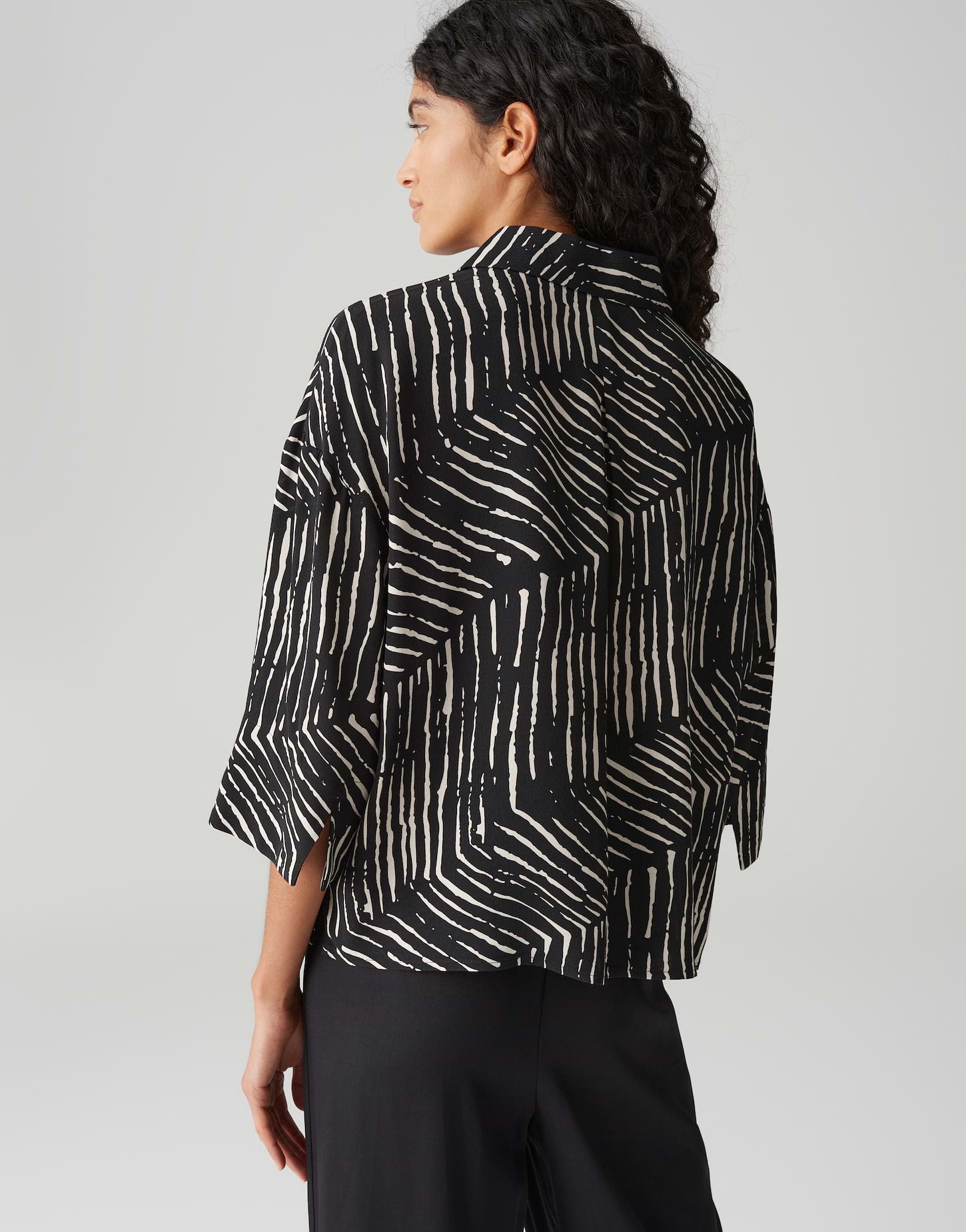 Opus Damen Blusen Black