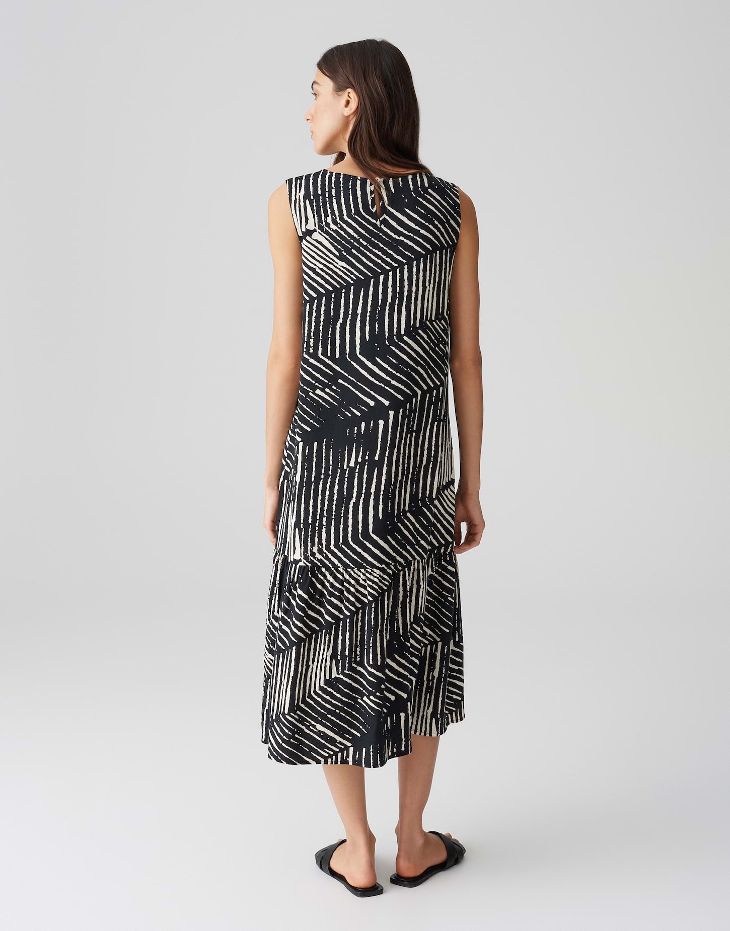 Opus Damen Kleider Black