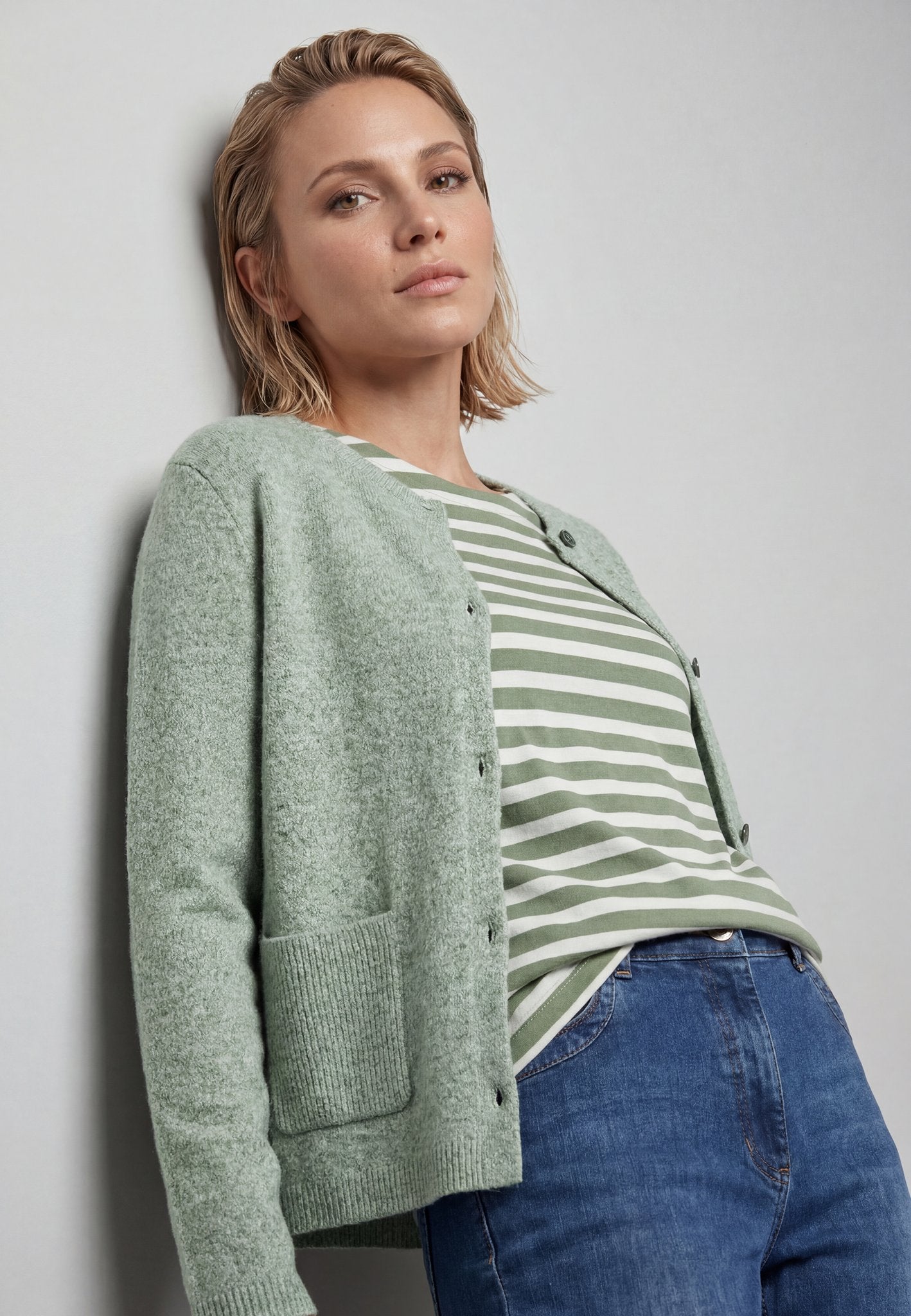 Olsen Damen Strickjacken  Moss Gree