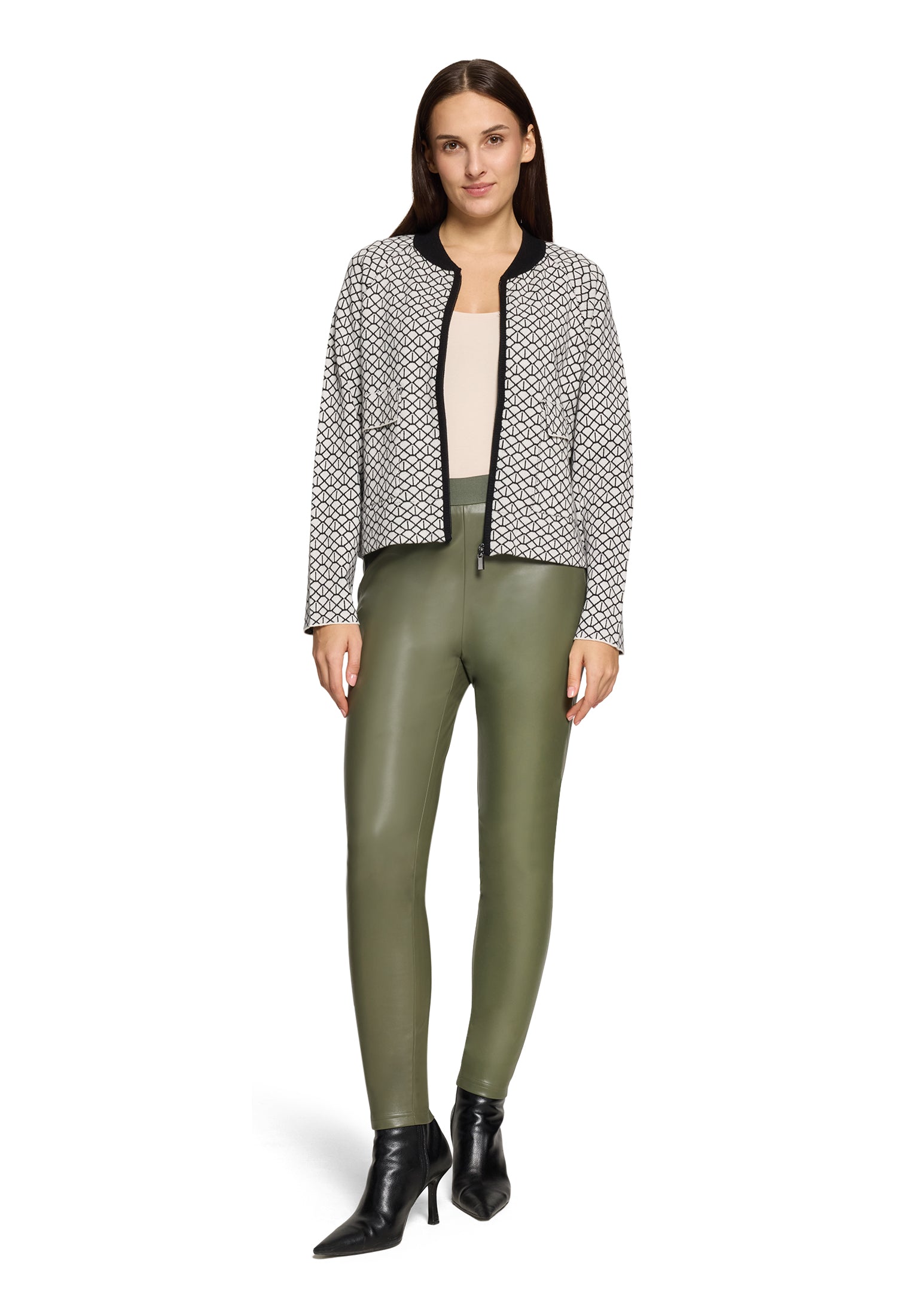 Betty & Co Damen Strickjacken Cream/Black