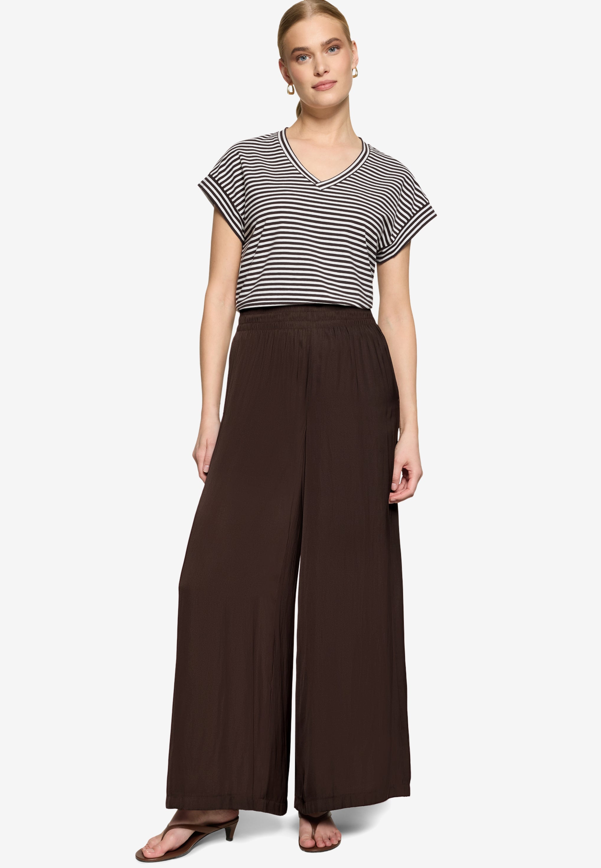 Zero Damen T-Shirts Brown/White