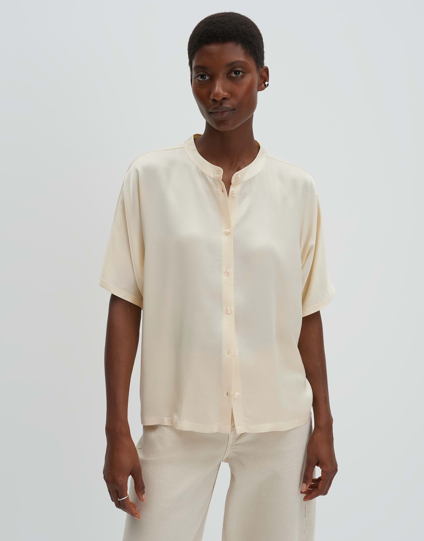 Someday Damen T-Shirts Buttercream