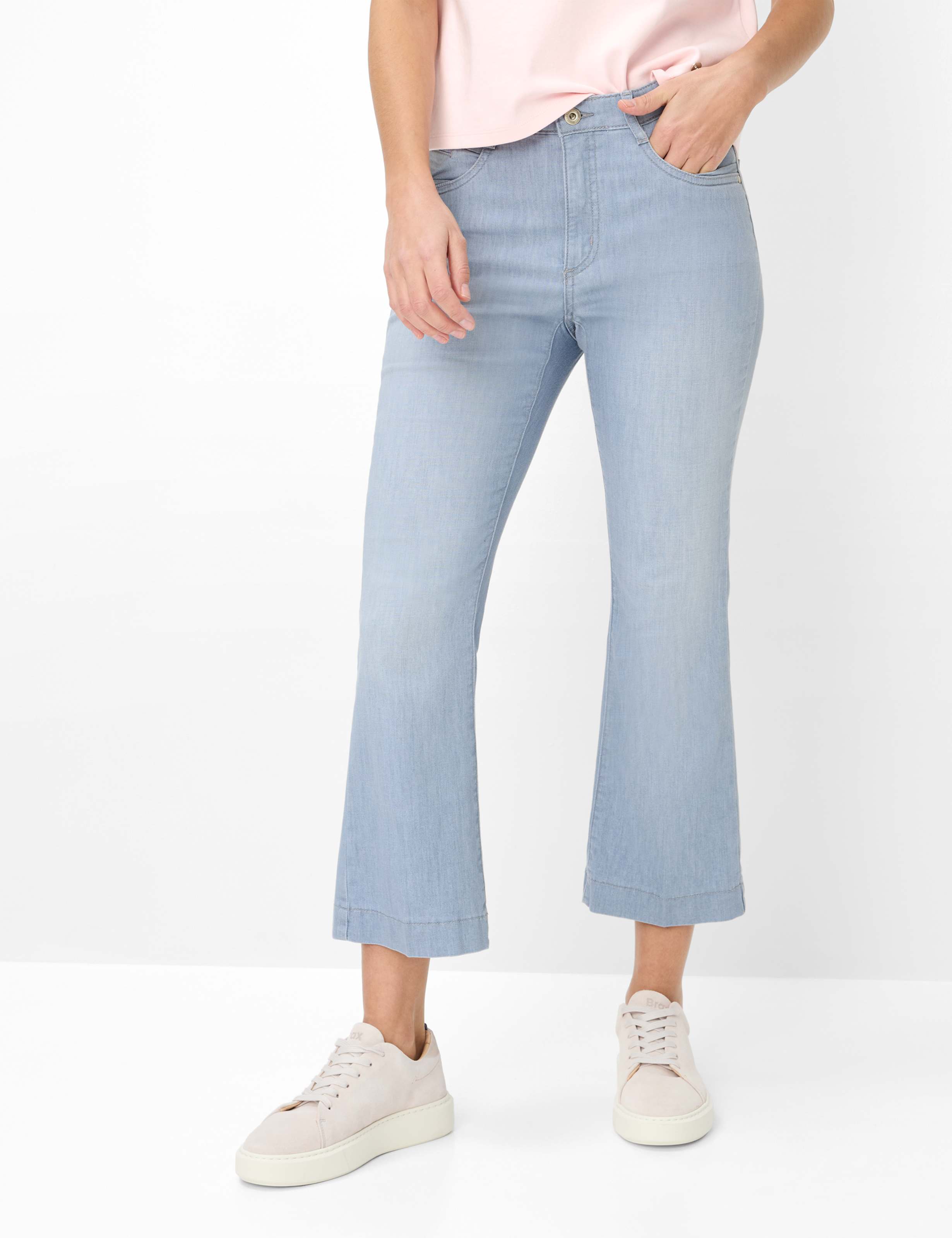 Brax Damen Jeans Used Light Grey
