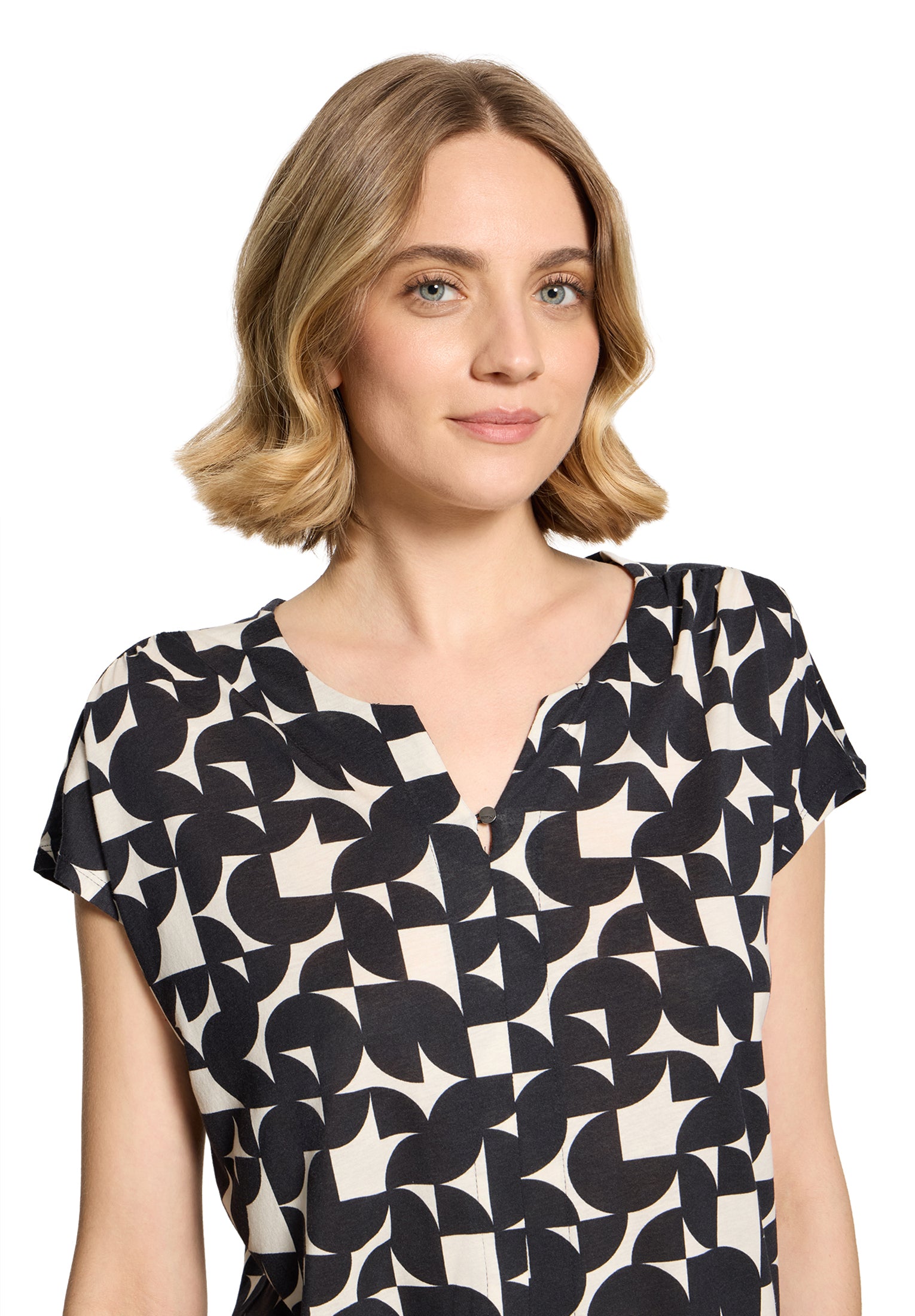 Betty & Co Damen T-Shirts Black/Cream