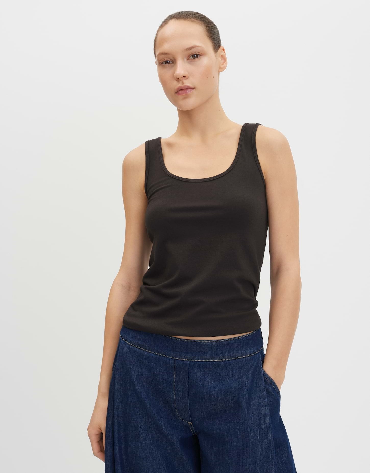 Someday Damen T-Shirts Dark Truffle
