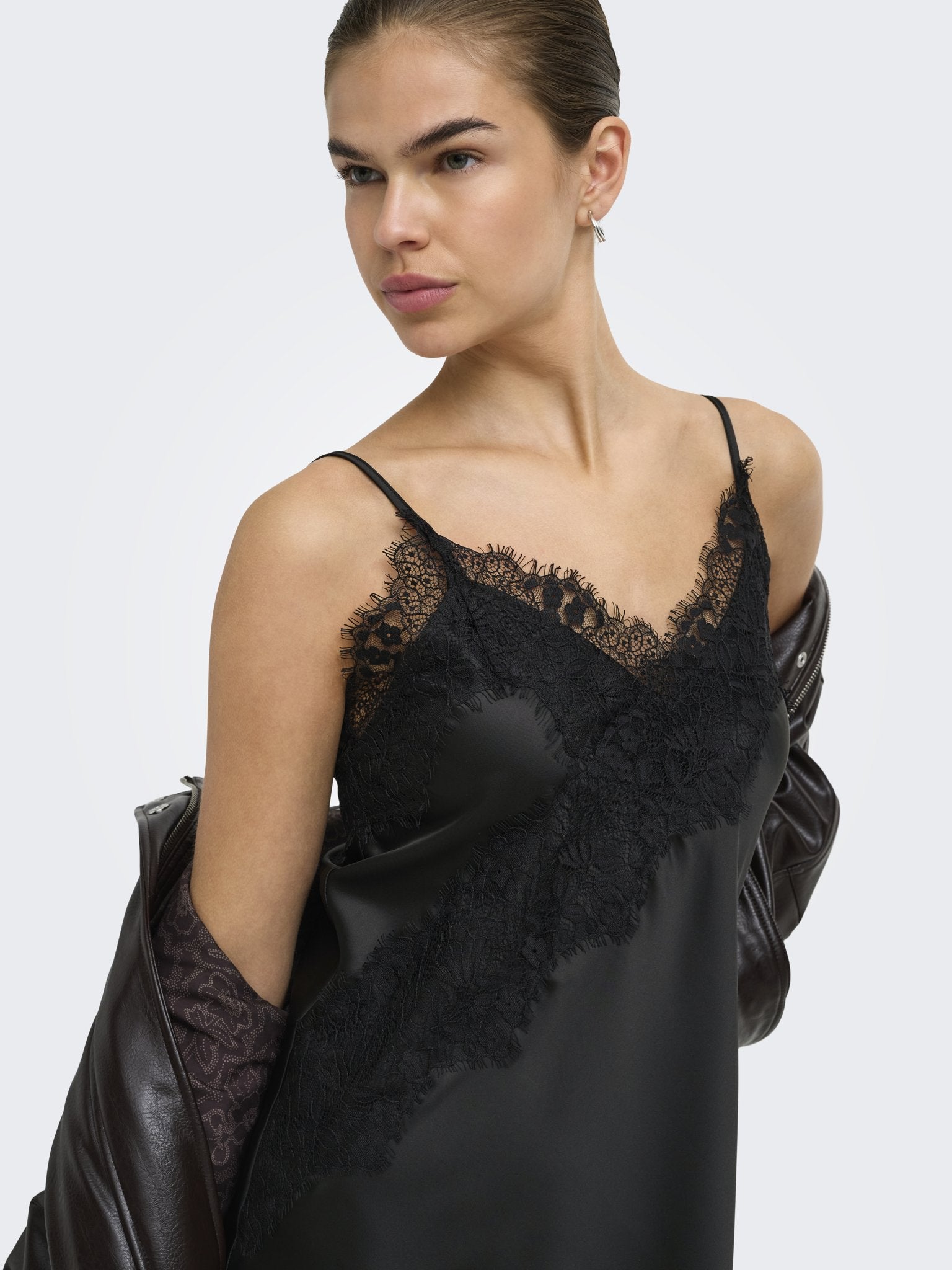 only Damen Kleider Black