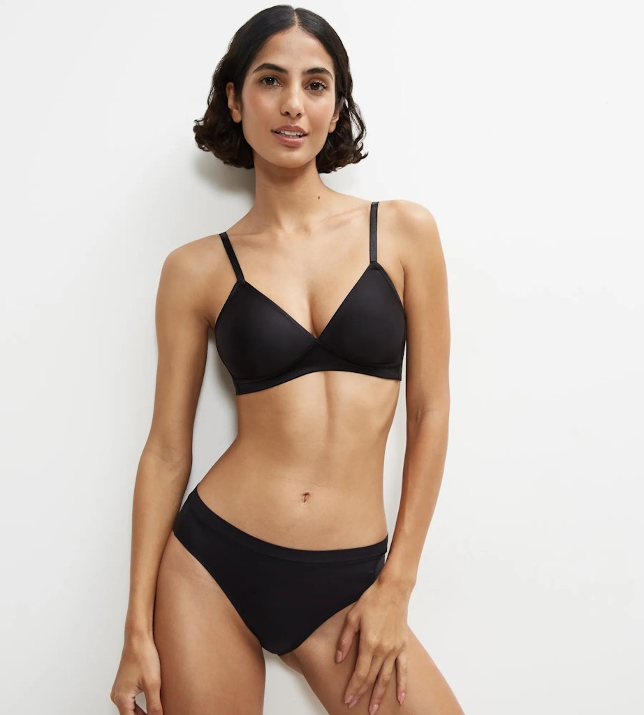 Triumph BH Black