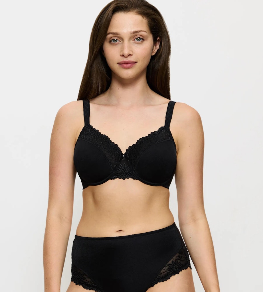 Triumph BH  Black
