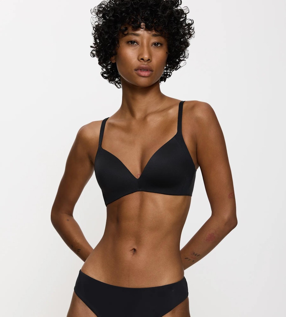 Triumph BH  Black