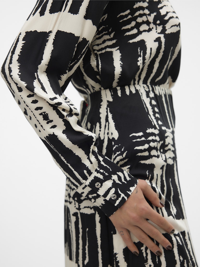 Vero Moda Damen Blusen Black/Cleo