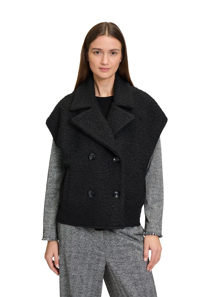 Betty & Co Damen Outdoorwesten Black