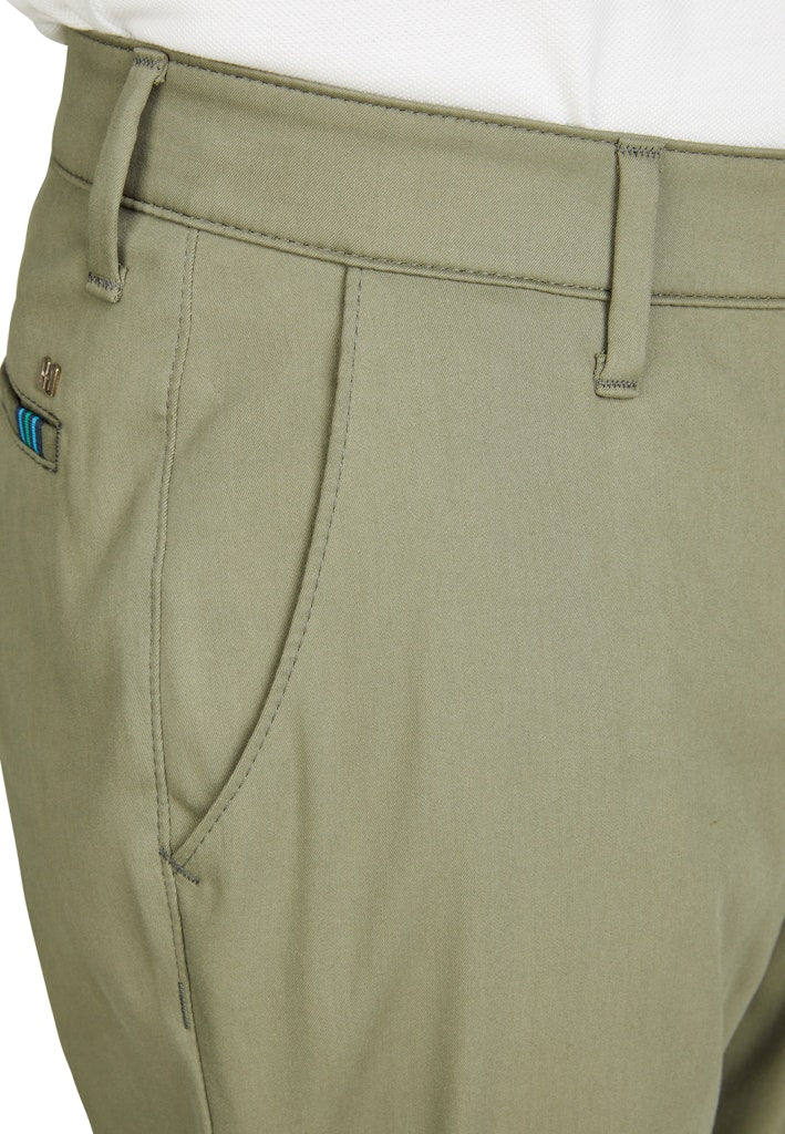 Hinrichs Herren Hosen Gruen