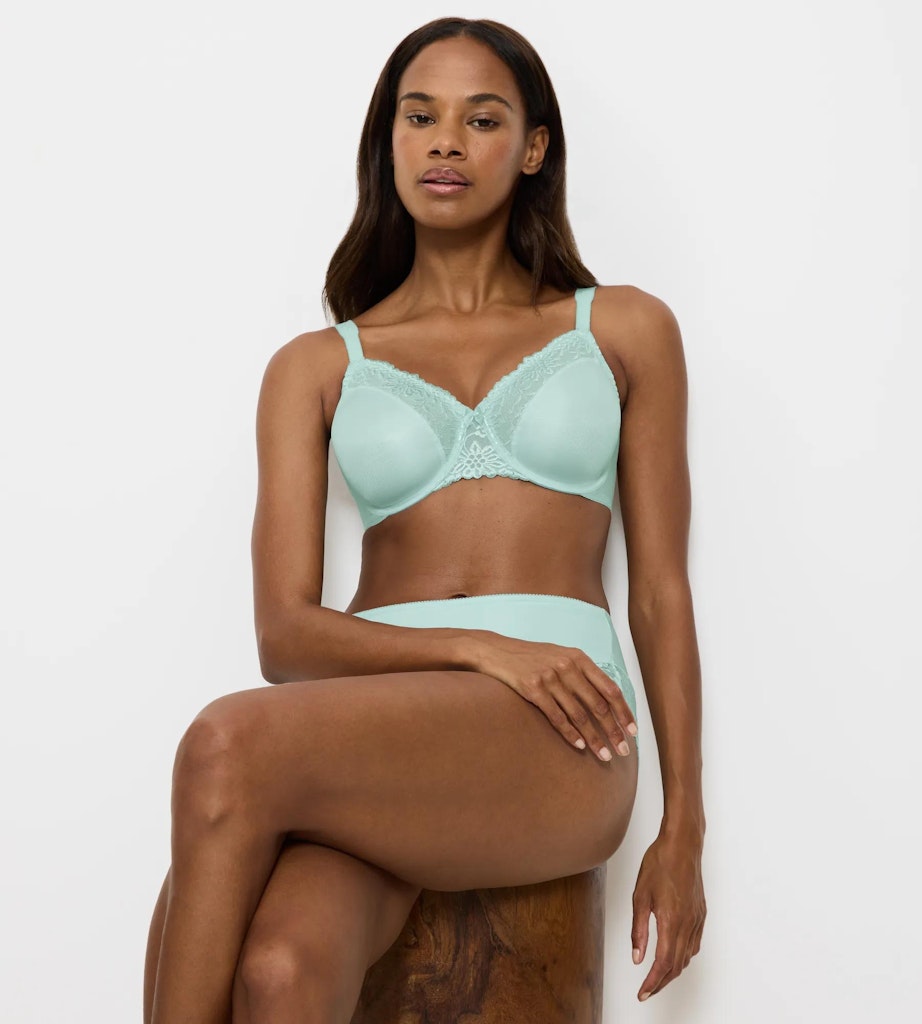 Triumph BH  Crystal Bl