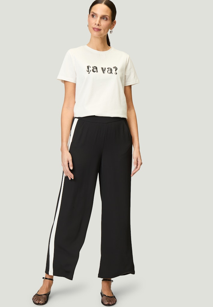 Zero Damen T-Shirts Patch Creamblac