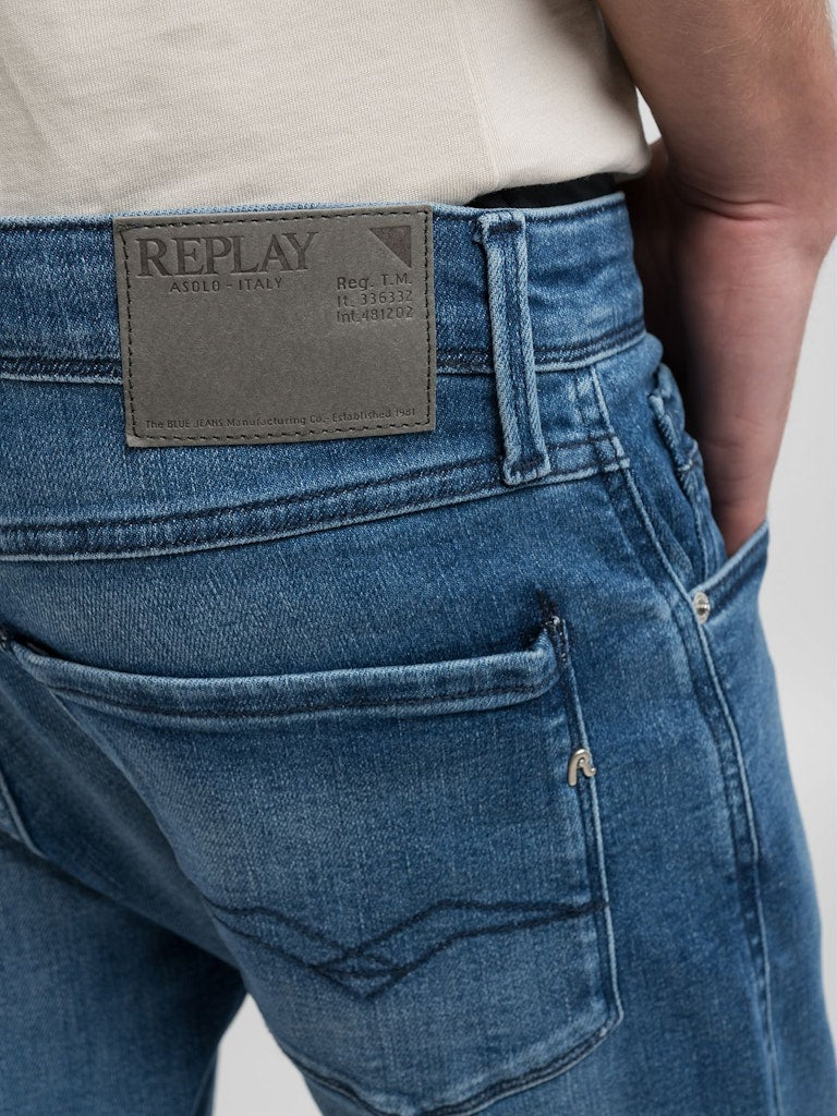 Replay Herren Jeans  Medium Blue
