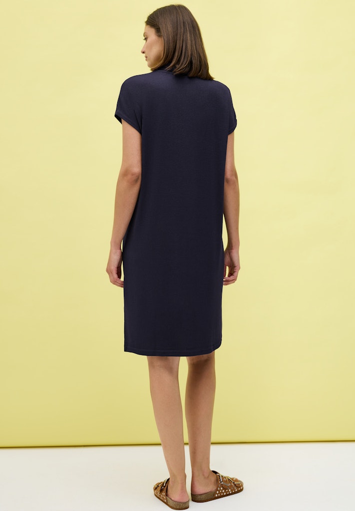 Cecil Damen Kleider  Urban Dar