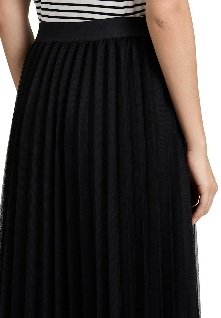 Betty & Co Damen Röcke Black