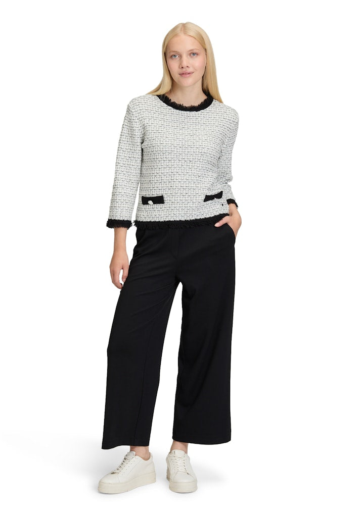 Betty & Co Damen Pullover Cream/Black