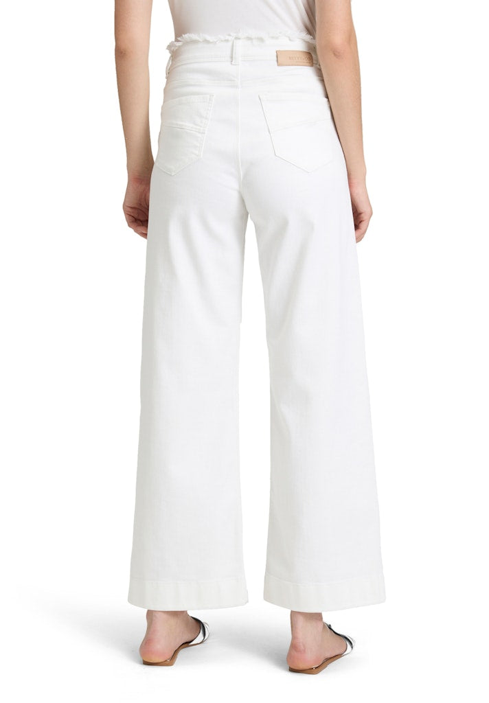 Betty & Co Damen Hosen White Denim