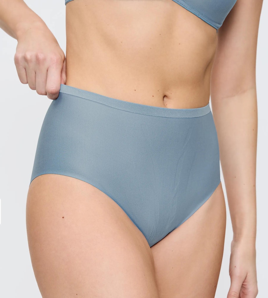 Triumph Slip  Chambray