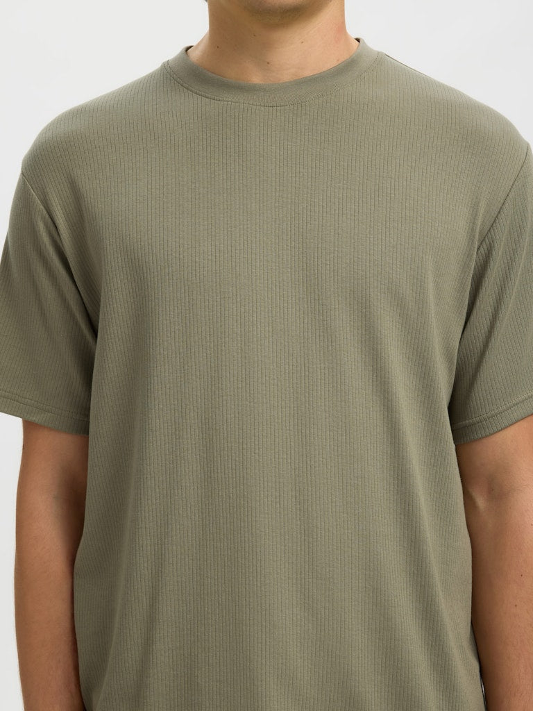 Selected homme Herren T-Shirts kurz  Vetiver