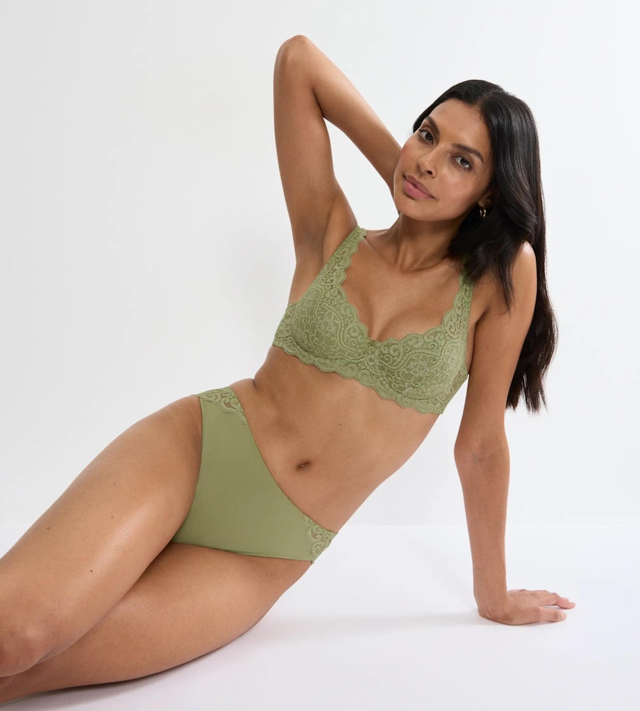 Triumph Slip  Olive Gold