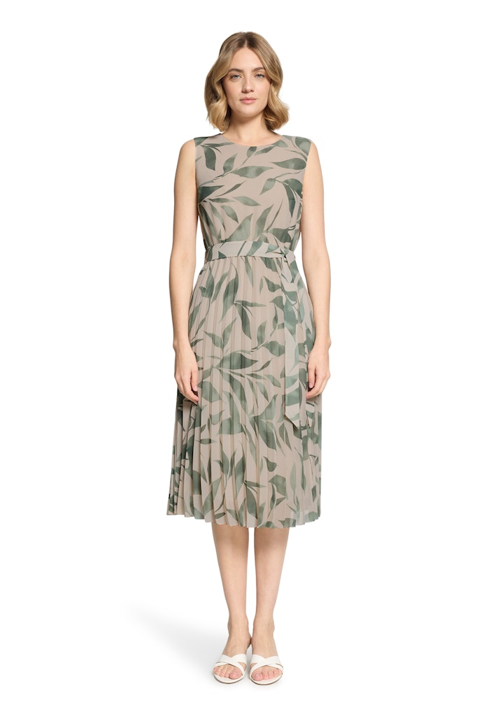Betty & Co Damen Kleider Nature/Green
