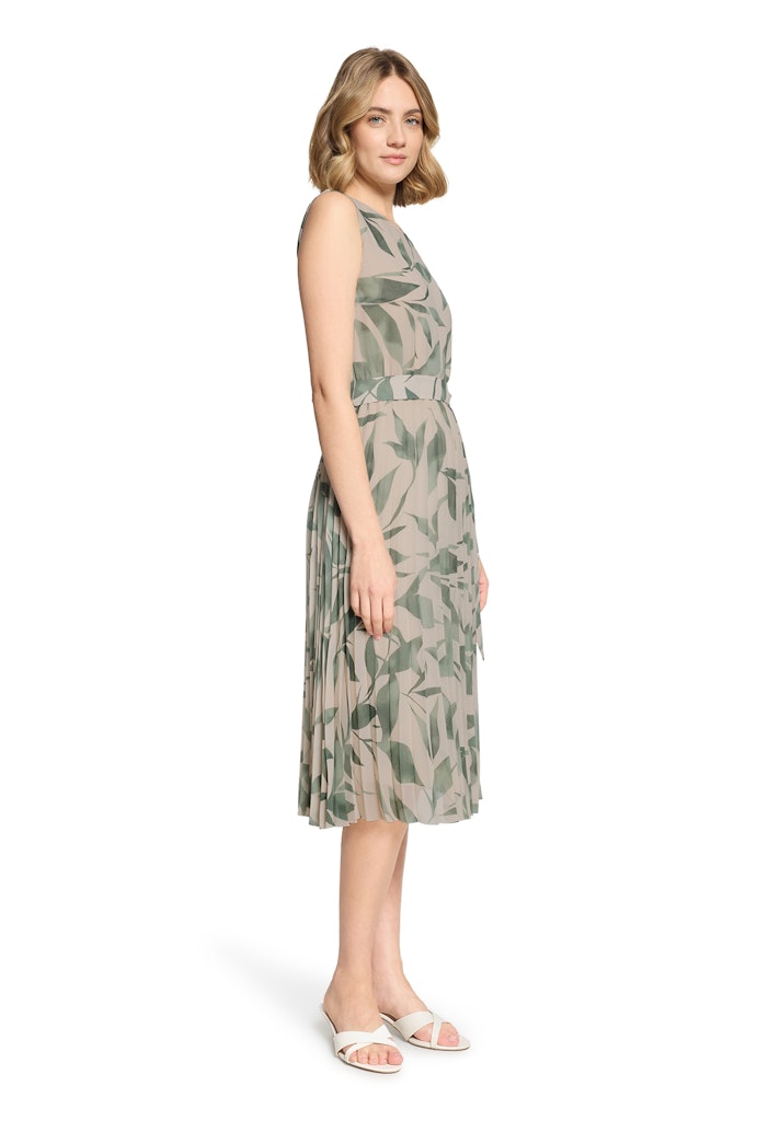 Betty & Co Damen Kleider Nature/Green