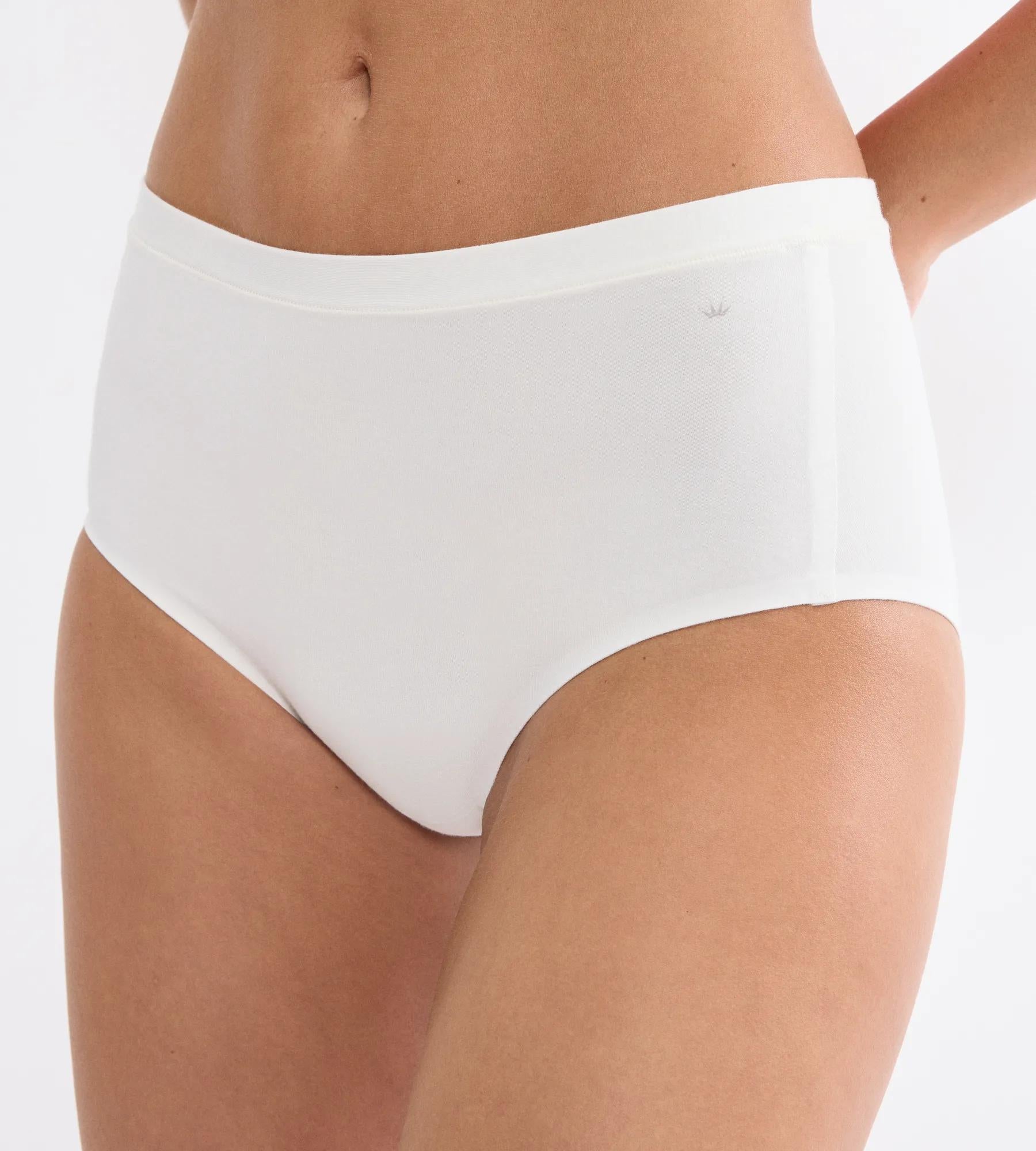 Triumph Slip Ecru White