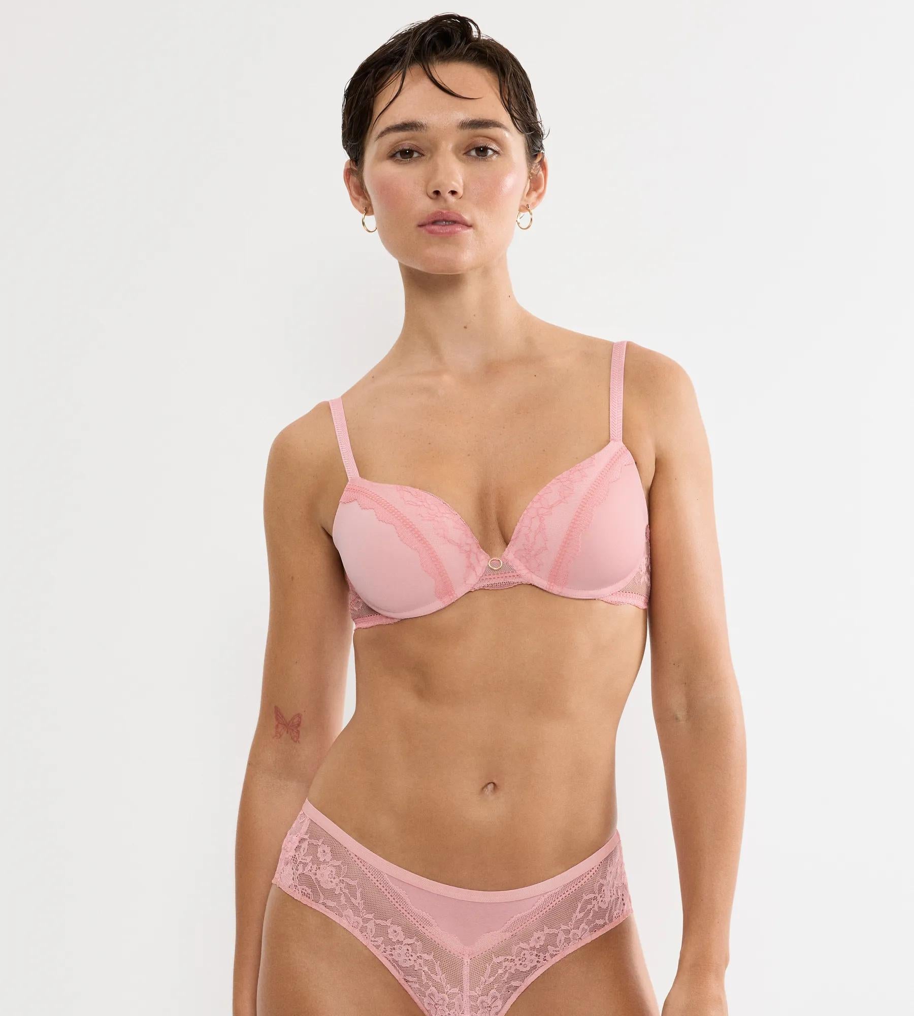 Triumph BH Strawberry