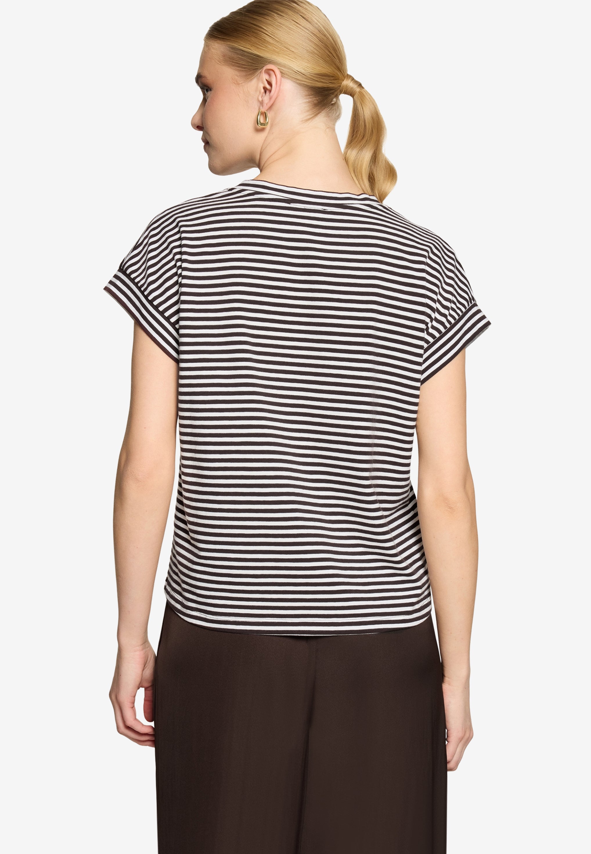 Zero Damen T-Shirts Brown/White
