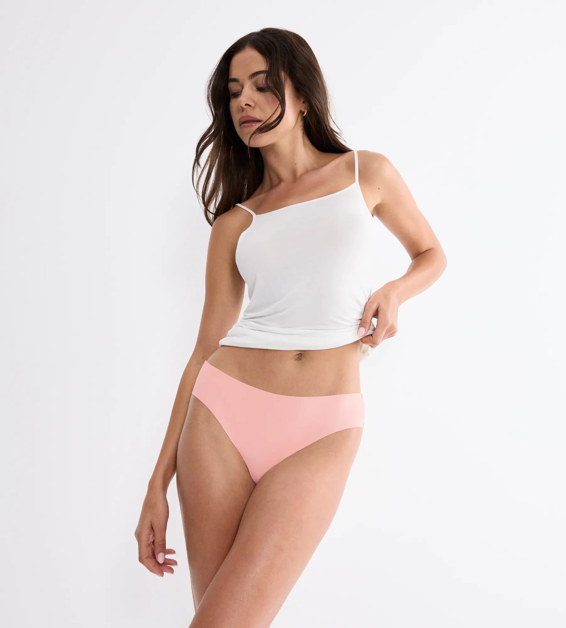 Triumph Slip Strawberry