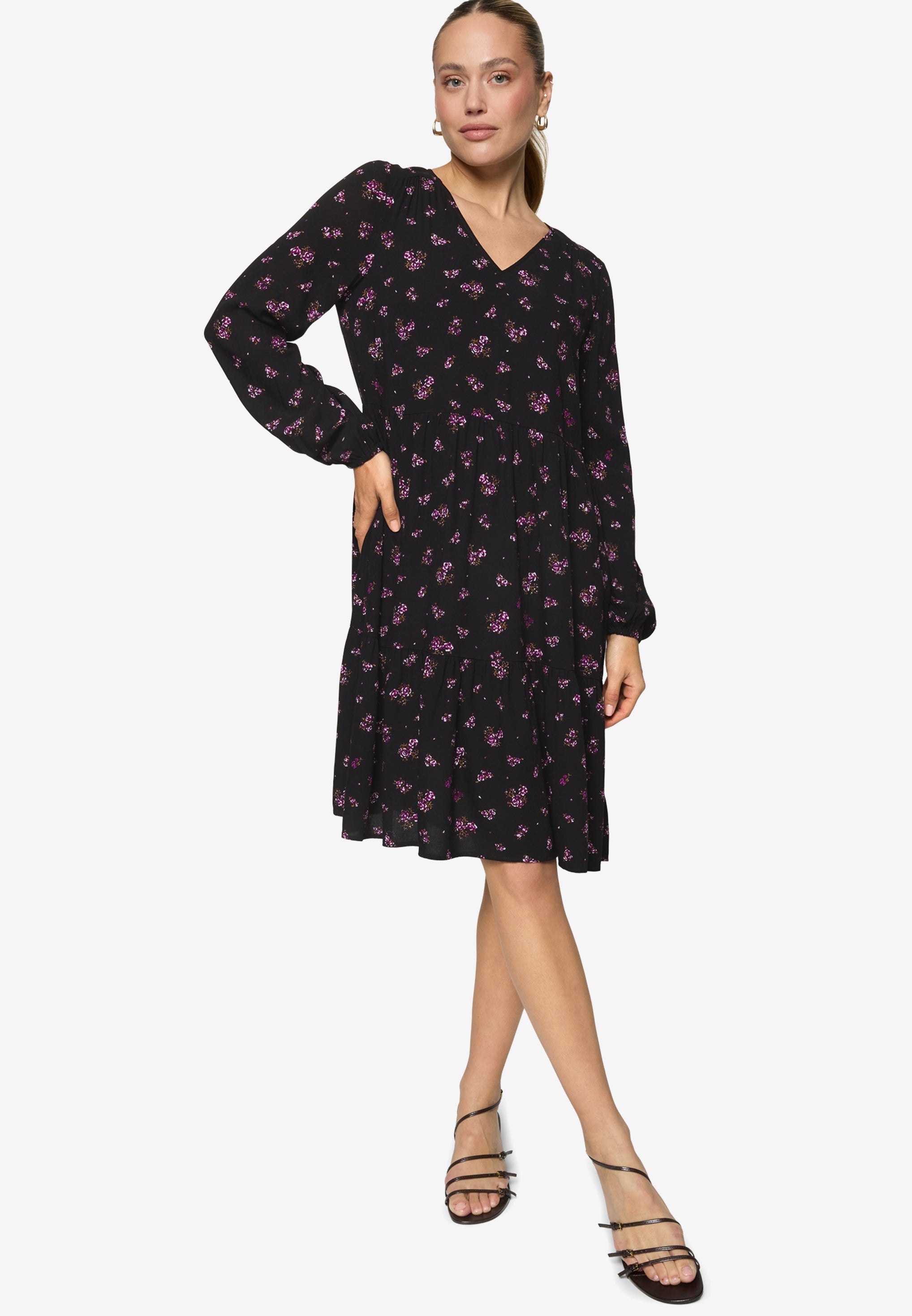 Zero Damen Kleider Black/Pink