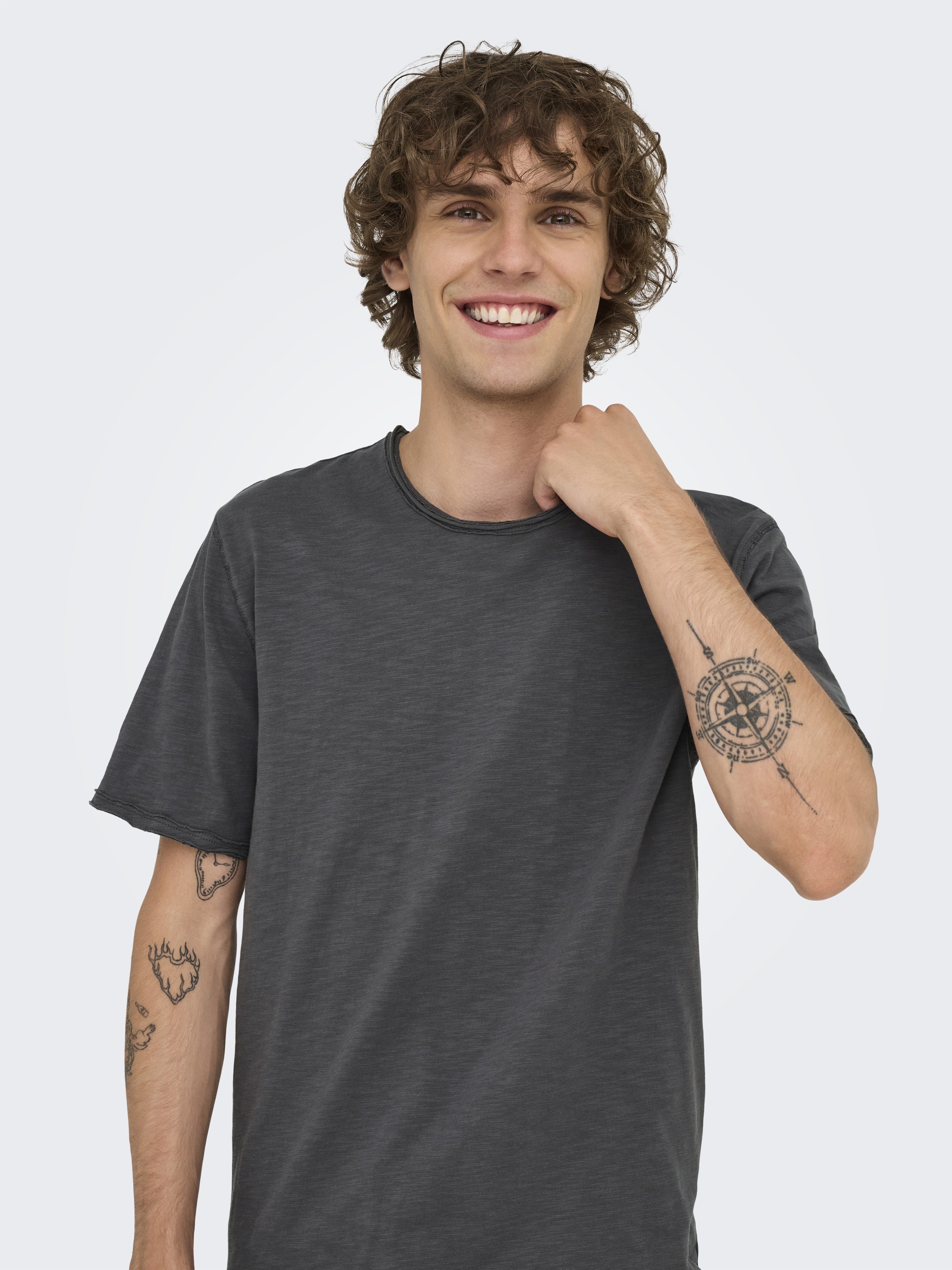 Only & Sons Herren T-Shirts kurz Grey Pinstripe