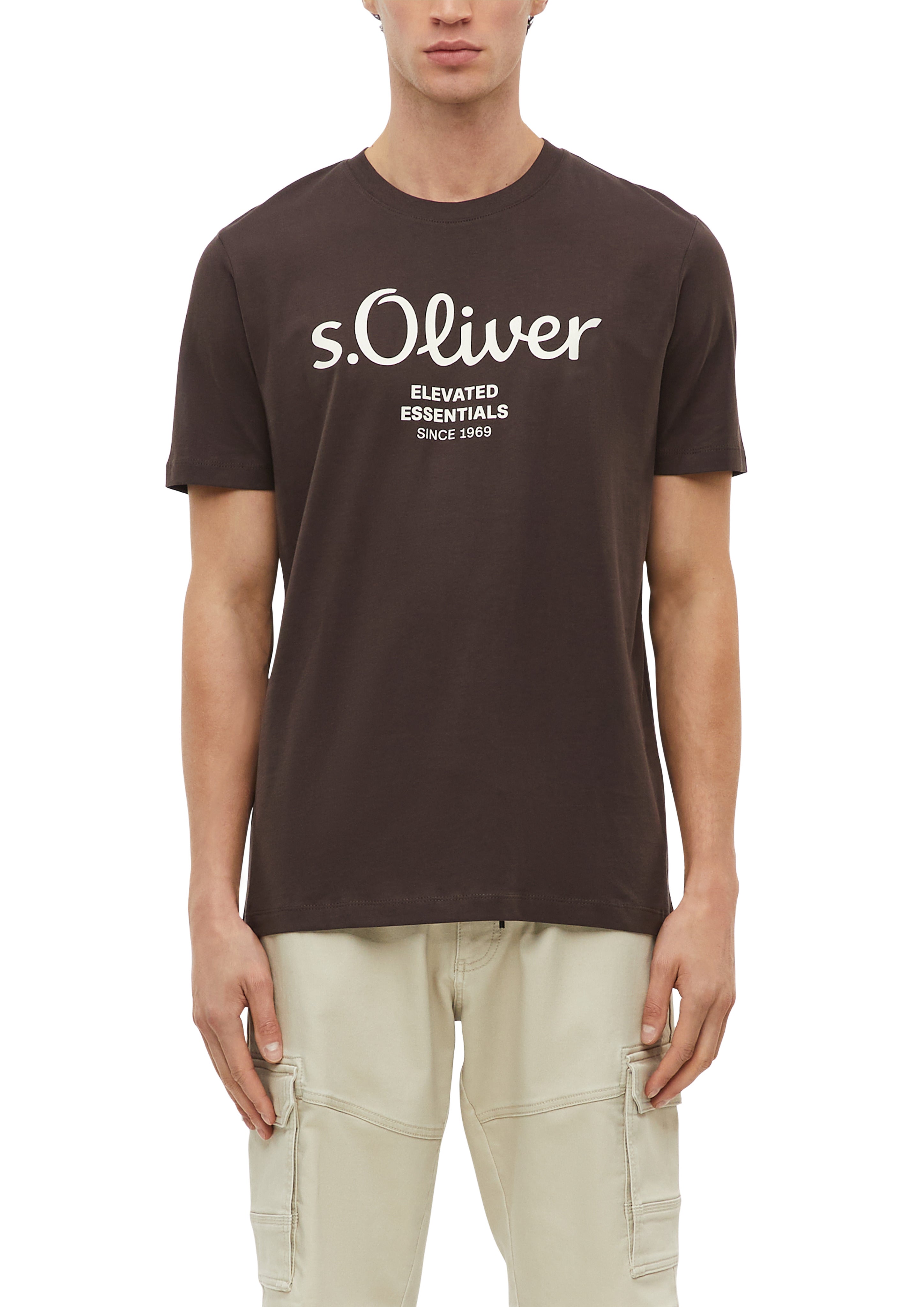 S. Oliver red Herren T-Shirts kurz Brown