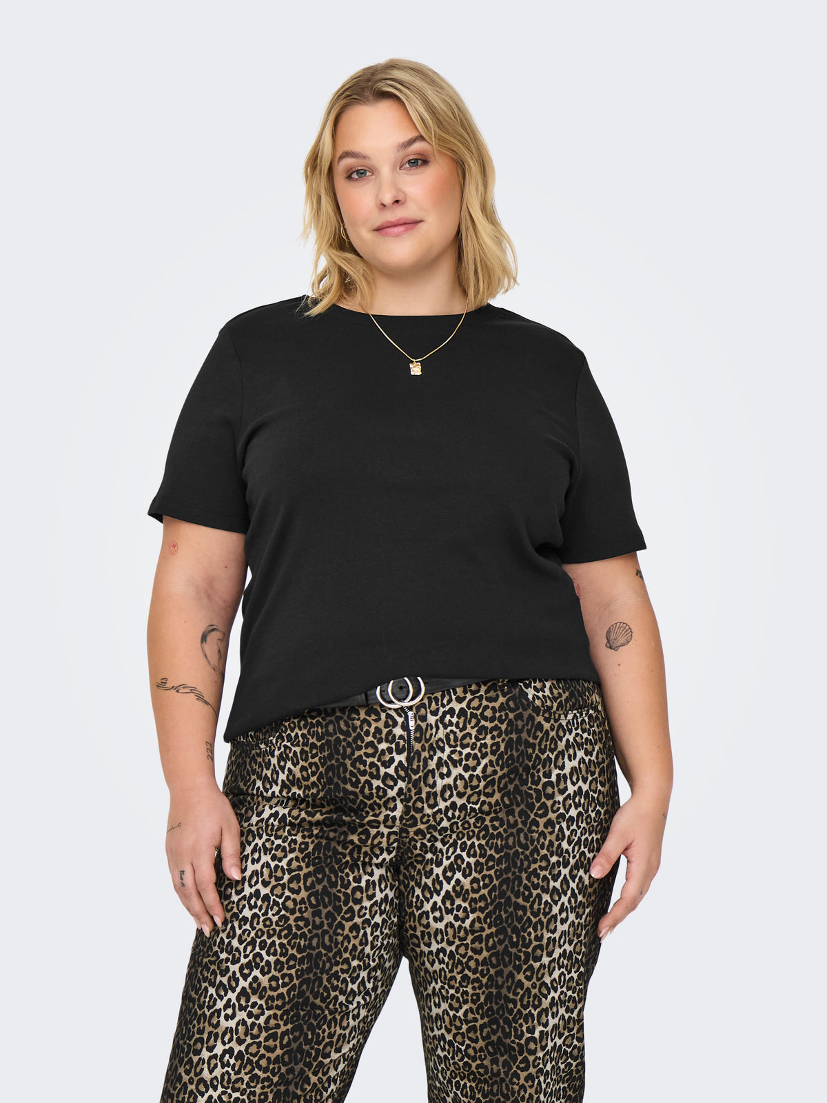 Only Carmakoma Damen T-Shirts Black