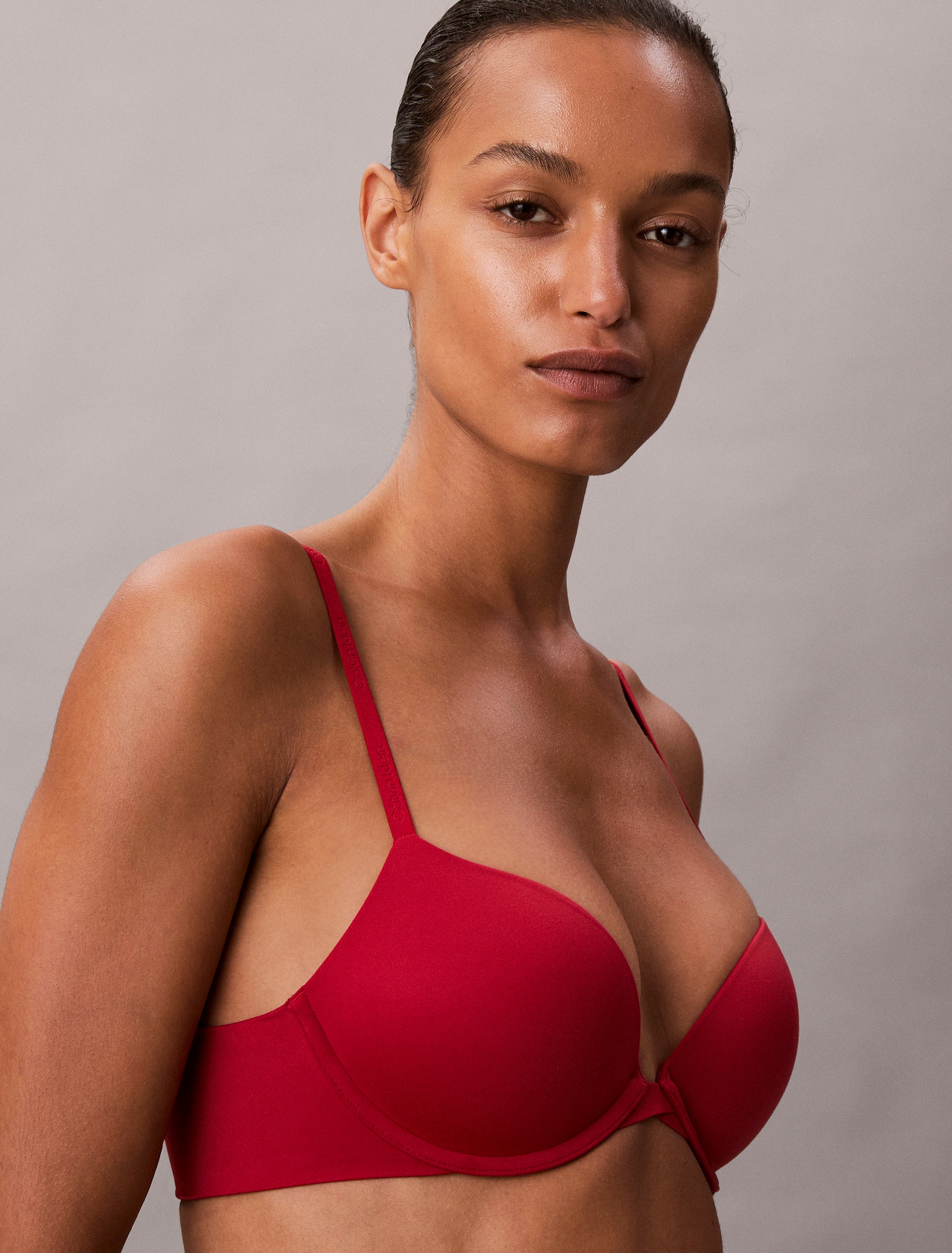 Calvin Klein BH Yu Red